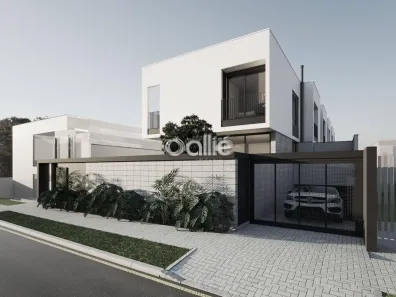 Sobrado com 3 Quartos à venda, 142m² no São Braz, Curitiba