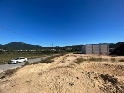 Lote/Terreno à venda, 555m² no Sertão do Maruim, São José