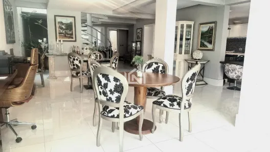 Casa de Condomínio com 5 Quartos à venda, 800m² no Vila Diva, Carapicuíba