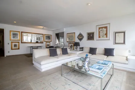 Apartamento com 4 Quartos à venda, 213m² no Cerqueira César, São Paulo