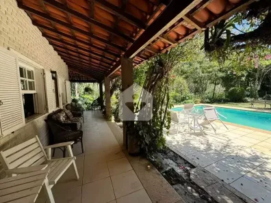 Casa com 4 Quartos à venda, 207m² no Itaipava, Petrópolis