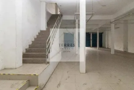 Ponto Comercial à venda, 500m² no Três Figueiras, Porto Alegre