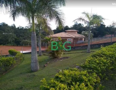 Fazenda/Sítio com 3 Quartos à venda, 250m² no Chácaras Leonardi, Itu