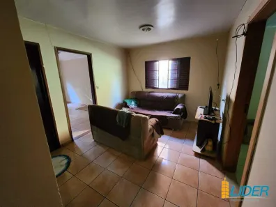 Casa com 3 Quartos à venda, 90m² no Laranjeiras, Uberlândia