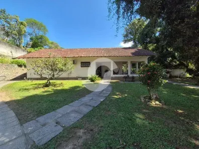 Casa com 4 Quartos à venda, 200m² no Itaipu, Niterói