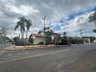 Casa com 3 Quartos à venda, 299m² no Jardim Primavera, Araraquara
