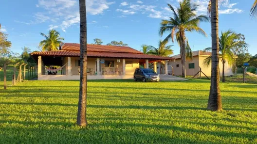 Fazenda/Sítio com 4 Quartos à venda, 294m² no Santa Cruz, Adolfo