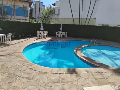 Casa de Condomínio com 3 Quartos para alugar, 140m² no Jardim Santa Maria, Jacareí