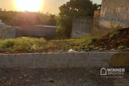 Lote/Terreno à venda, 532m² no Califórnia, Londrina