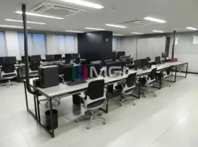 Sala Comercial com 4 Quartos para alugar, 164m² no Setor Bueno, Goiânia