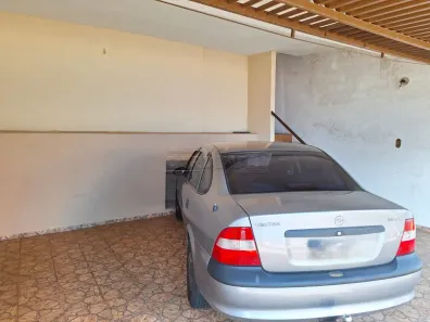 Casa com 3 Quartos à venda, 200m² no Jardim São Carlos, São Carlos