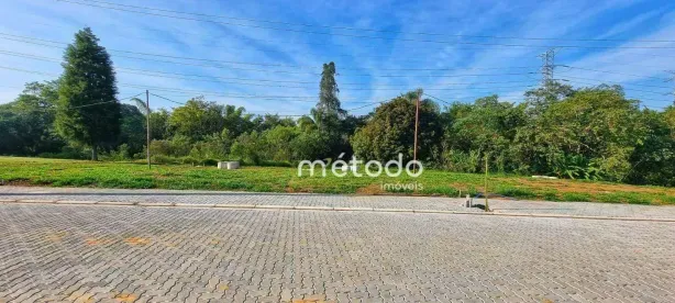 Lote/Terreno à venda, 600m² no Estância Guararema, Guararema