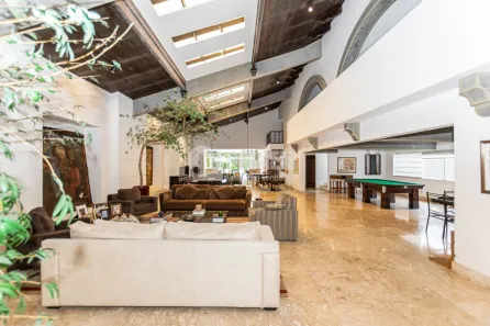Imóvel Comercial com 4 Quartos à venda, 708m² no Água Verde, Curitiba