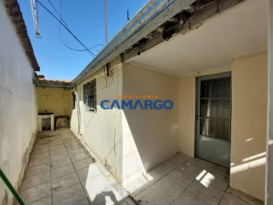 Casa com 3 Quartos para alugar, 100m² no Cidade Jardim, Americana