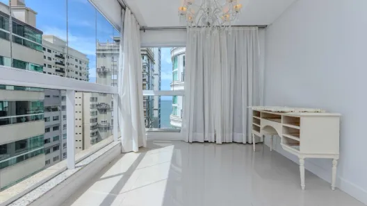 Cobertura com 4 Quartos à venda, 270m² no Meia Praia, Itapema