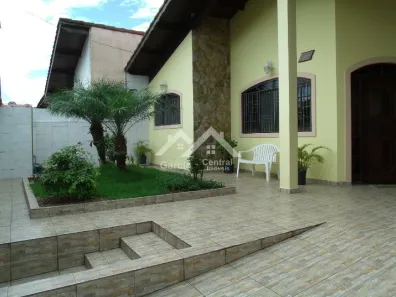 Casa com 3 Quartos à venda, 175m² no Balneário Stella Maris, Peruíbe