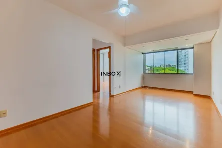 Apartamento com 2 Quartos à venda, 66m² no Passo da Areia, Porto Alegre