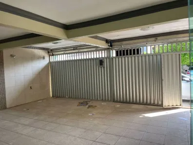 Casa com 4 Quartos para alugar, 200m² no Castanheira, Belém