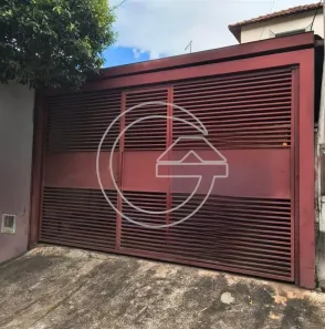 Imóvel Comercial com 4 Quartos à venda, 250m² no Centro, Marília