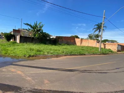 Lote/Terreno à venda, 269m² no Laranjeiras, Uberlândia