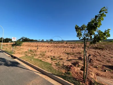 Lote/Terreno à venda, 250m² no Distrito Industrial, Jundiaí
