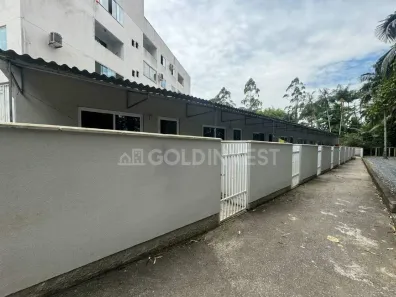 Casa com 1 Quarto para alugar, 25m² no Centro I, Brusque