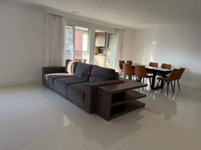 Apartamento com 3 Quartos para alugar, 160m² no Vila Gomes Cardim, São Paulo