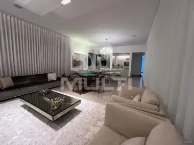 Casa de Condomínio com 3 Quartos para alugar, 600m² no Jardim Karaíba, Uberlândia