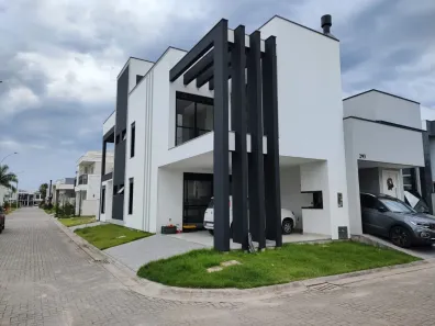 Casa de Condomínio com 3 Quartos à venda, 189m² no Beira Rio, Biguaçu