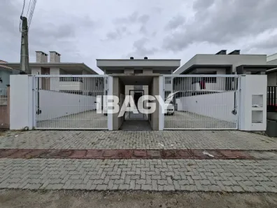 Apartamento com 2 Quartos para alugar, 58m² no Nova Palhoça, Palhoça