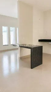Casa com 2 Quartos à venda, 65m² no Shopping Park, Uberlândia