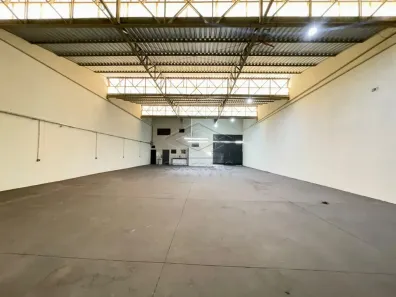 Galpão/Depósito/Armazém para alugar, 580m² no Distrito Industrial, Jaú