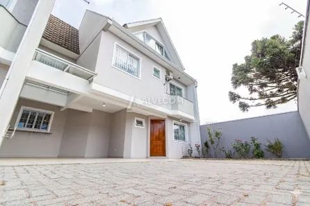 Casa de Condomínio com 3 Quartos à venda, 150m² no Uberaba, Curitiba