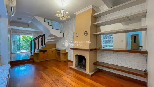 Casa com 3 Quartos à venda, 198m² no Rio Branco, Porto Alegre