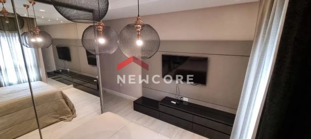 Apartamento com 4 Quartos à venda, 270m² no Meia Praia, Itapema