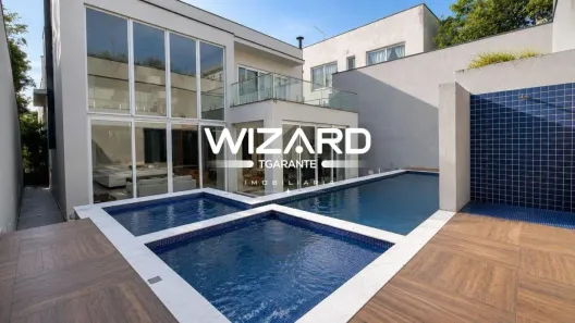 Casa de Condomínio com 6 Quartos para alugar, 650m² no Jardim Aracy, Mogi das Cruzes