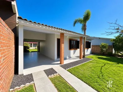 Casa com 2 Quartos à venda, 75m² no Tramandaí, Tramandaí