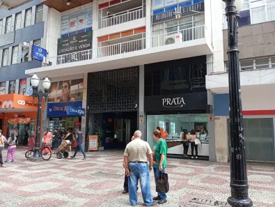 Ponto Comercial para alugar, 22m² no Centro, Juiz de Fora
