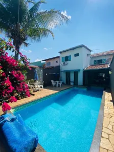 Sobrado com 3 Quartos à venda, 177m² no Setor Ocidente da Vila Brasília, Aparecida de Goiânia