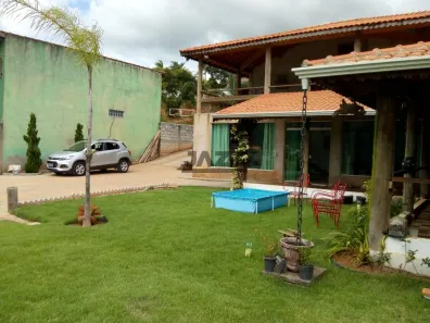 Fazenda/Sítio com 3 Quartos à venda, 300m² no Jardim Estância Brasil, Atibaia