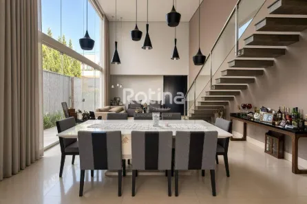 Casa de Condomínio com 4 Quartos à venda, 322m² no Nova Uberlândia, Uberlândia