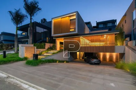 Casa de Condomínio com 4 Quartos à venda, 456m² no Tamboré, Barueri