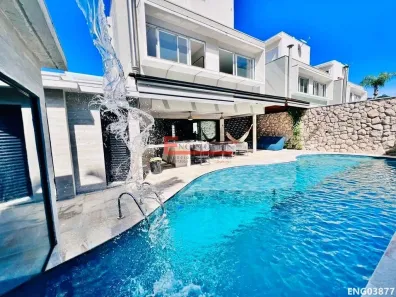 Casa de Condomínio com 5 Quartos à venda, 250m² no Bairro de Juquehy, São Sebastião