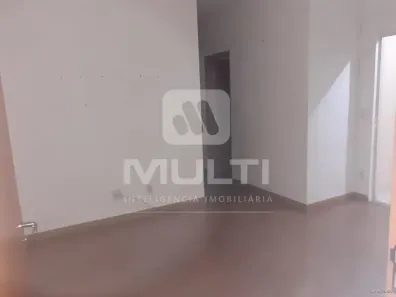 Apartamento com 3 Quartos à venda, 73m² no Jardim Holanda, Uberlândia