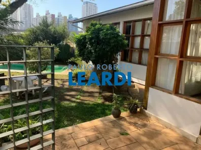 Casa com 4 Quartos à venda, 310m² no Brooklin Paulista, São Paulo