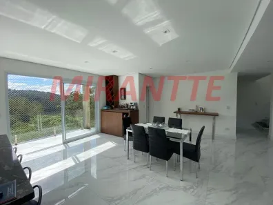 Sobrado com 3 Quartos à venda, 350m² no Caraguatá, Mairiporã