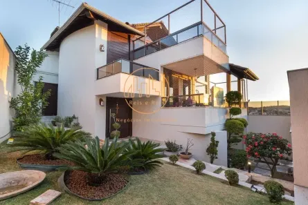 Casa com 5 Quartos à venda, 420m² no Centro, Contagem