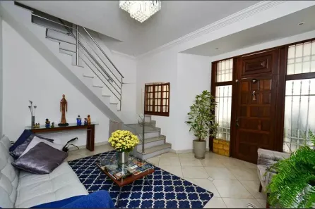 Casa com 5 Quartos à venda, 297m² no Colégio Batista, Belo Horizonte