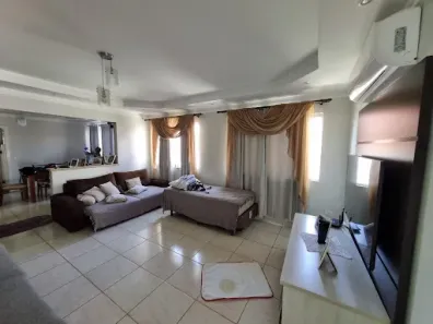 Casa com 3 Quartos à venda, 162m² no Parque Novo Mundo, Americana