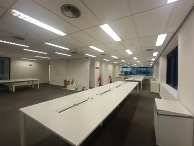 Sala Comercial para alugar, 370m² no Vila Olímpia, São Paulo